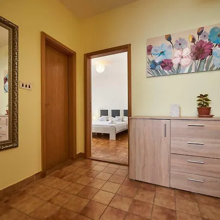 Lara Apartamento *