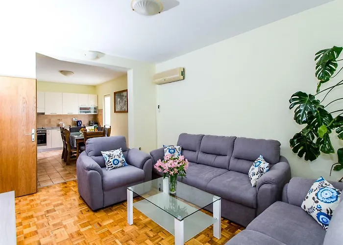 Apartamento Lara